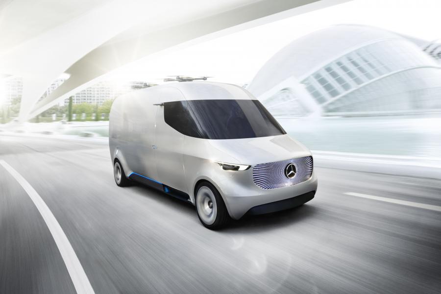  Mercedes-Benz Vision Van 2016 года  (фото 16 из 19)
